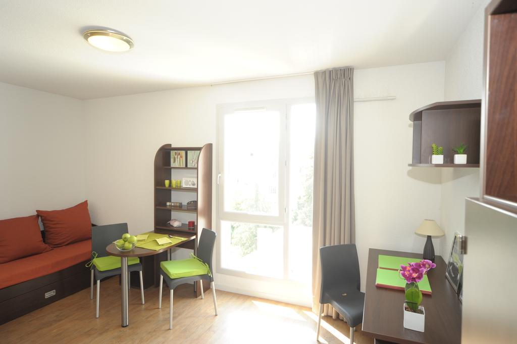 Residence Parc Harmonie Lyon Quarto foto